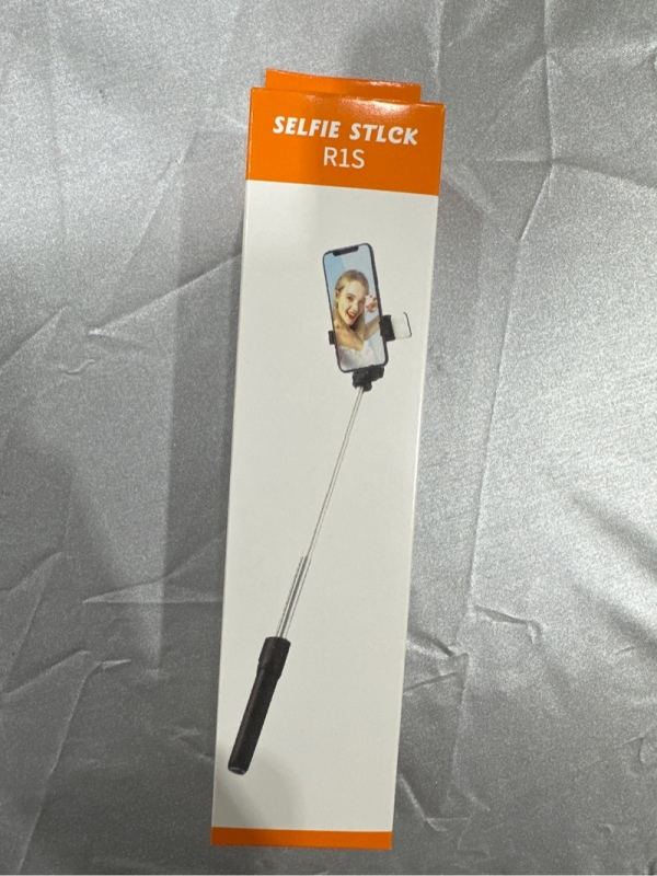 White Selfie Stick Tripod (YCS-MHD-009)